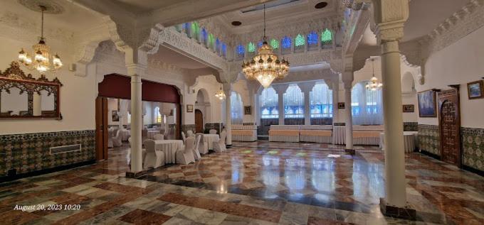 Hotel El Djazair El Mouradia Exterior foto